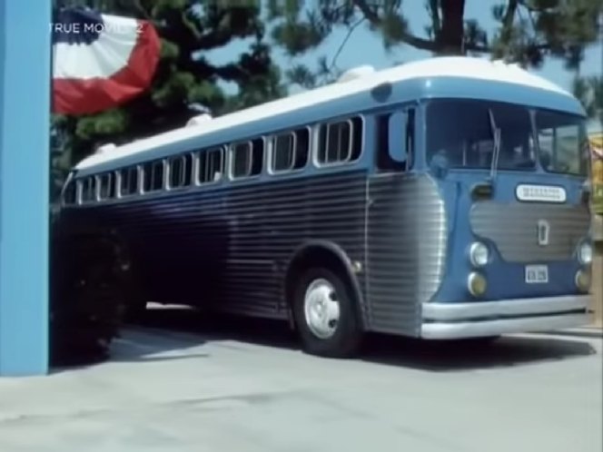 1941 GMC unknown 'Silverside'