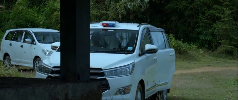 2011 Toyota Innova [AN40]