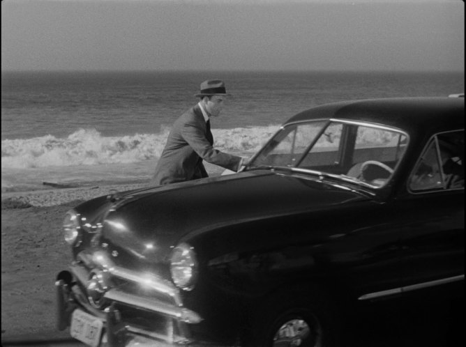 1949 Ford Custom Fordor Sedan [73B]