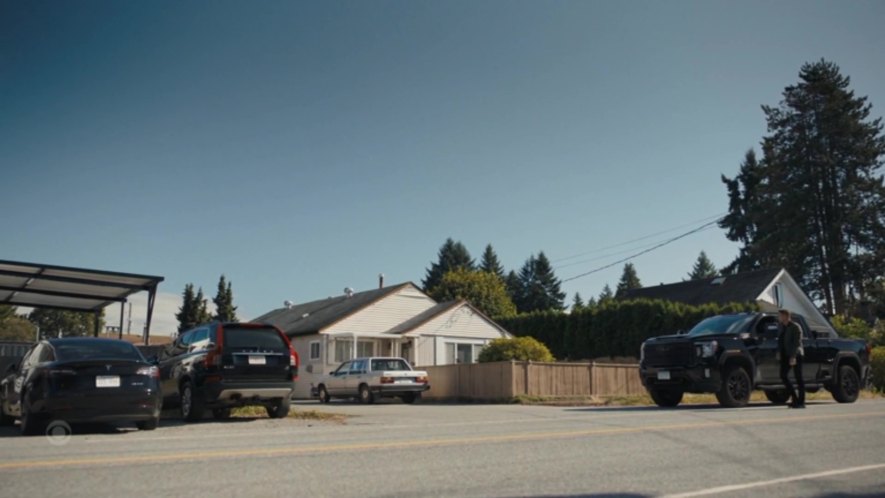 unknown most interesting on left?