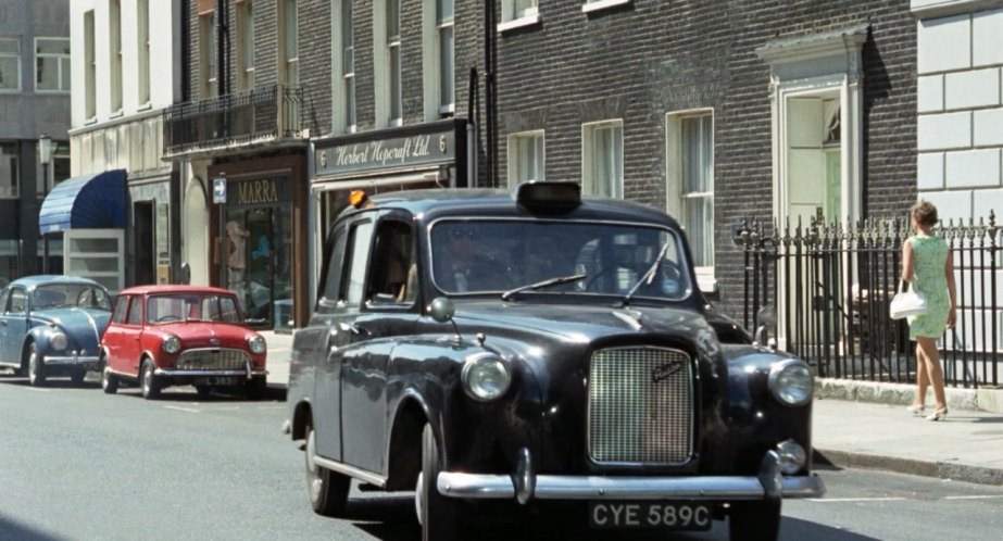 Austin FX4 Taxi