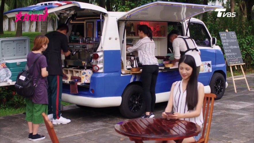 2015 CMC Veryca (customised as VW Kombi)