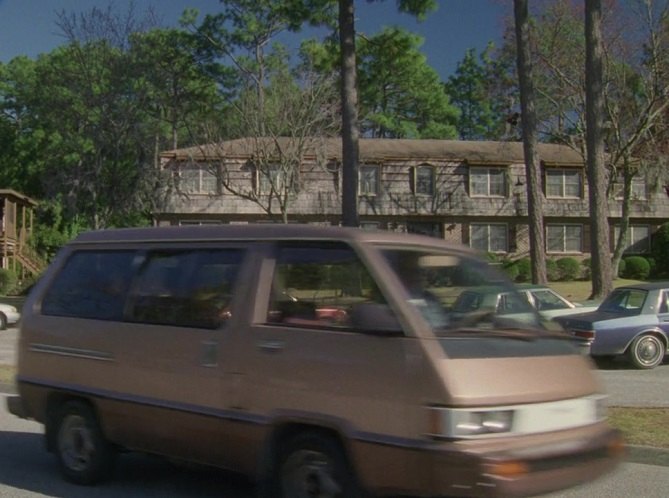 1984 Toyota Van [R20]