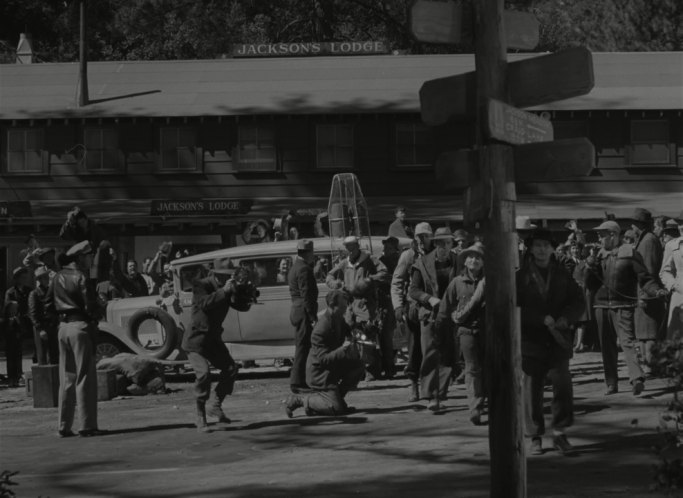 1929 Studebaker Commander Superior Samaritan [FD]