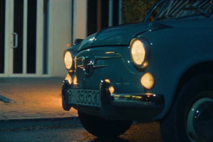 SEAT 600 [100]