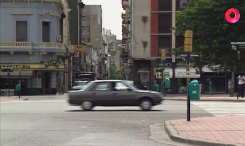 Renault 9 [X42]