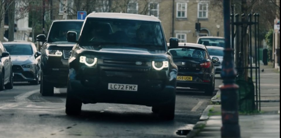 Land-Rover Defender 110 Series II [L663]