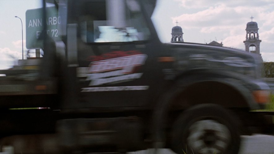 International 4700 LP