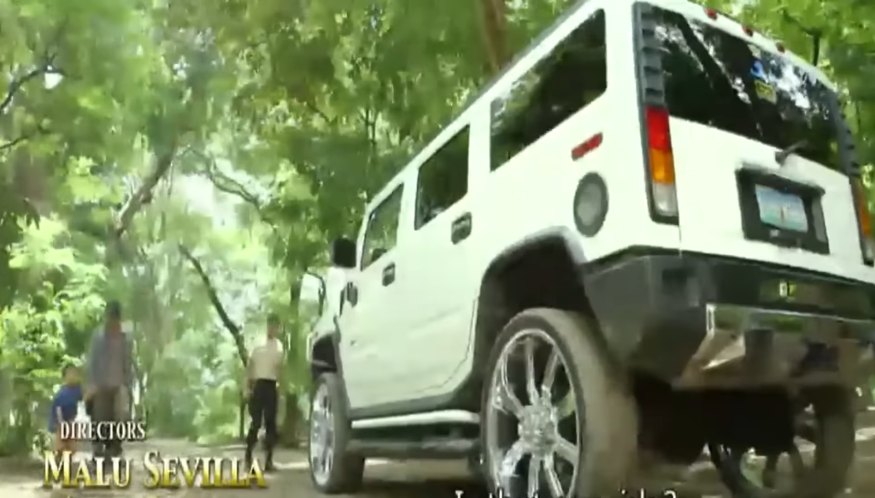 2003 Hummer H2 [GMT820]