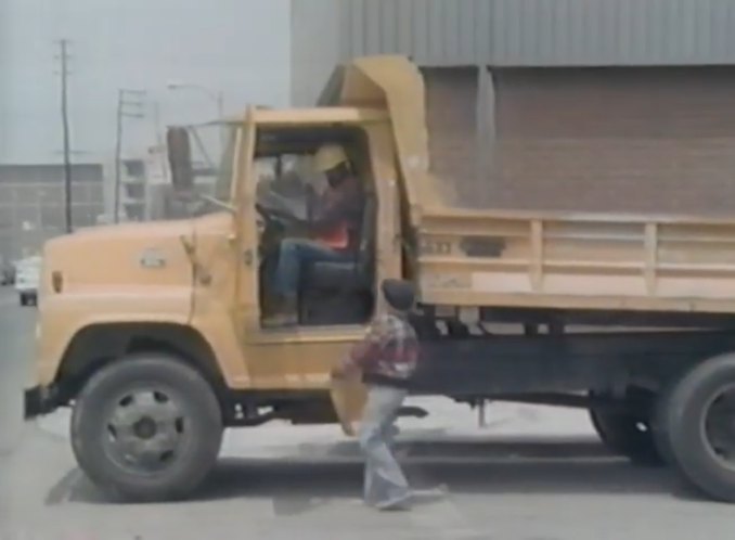 Ford L-Series dump truck