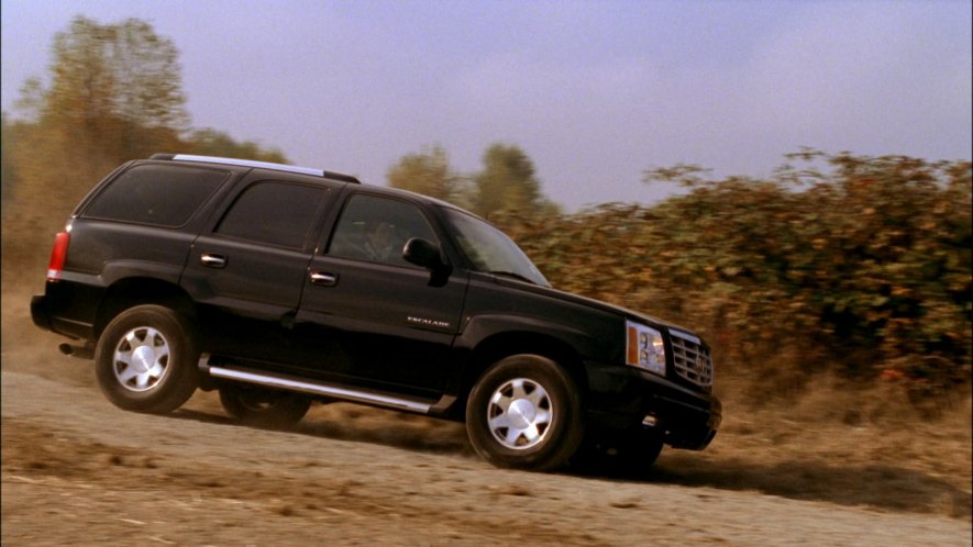 2002 Cadillac Escalade [GMT820]