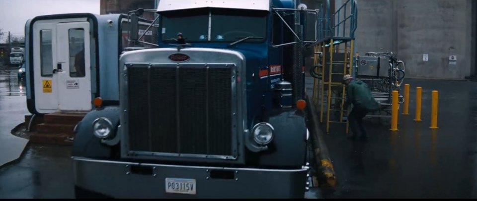 Peterbilt 359