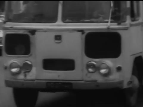 1968 PAZ 672