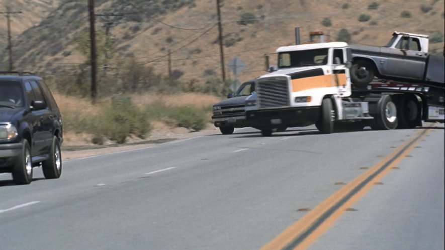Freightliner FLD 120