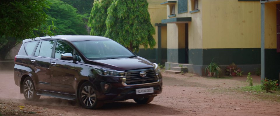 2021 Toyota Innova Crysta