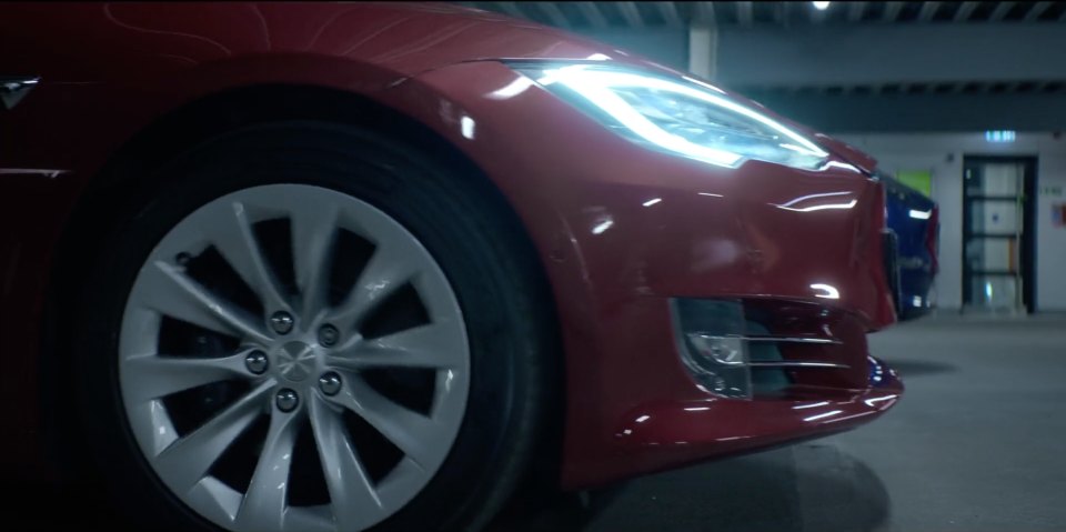 2016 Tesla Model S