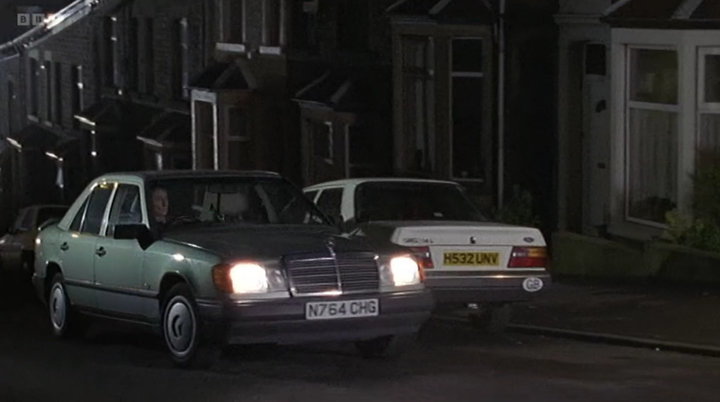 1985 Mercedes-Benz [W124]
