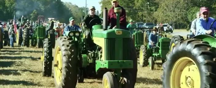 John Deere 730