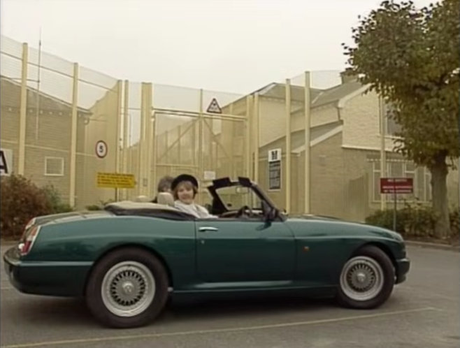 1993 MG RV8 [PR4]