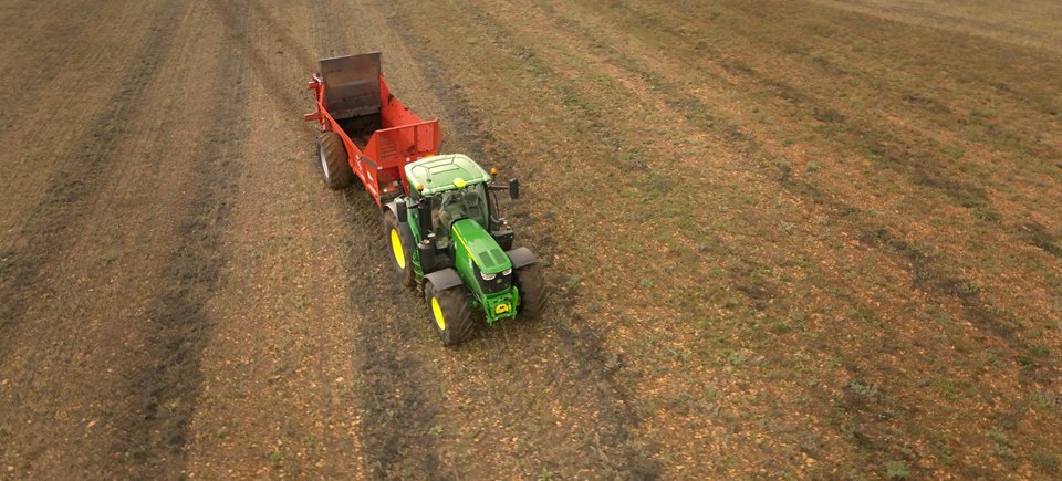 2022 John Deere 6195 R