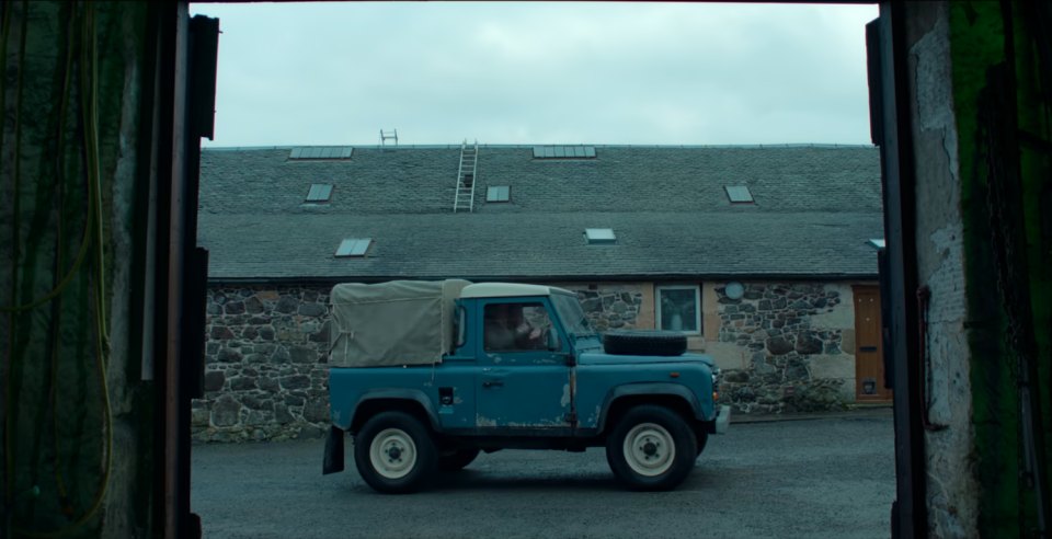 Land-Rover Defender