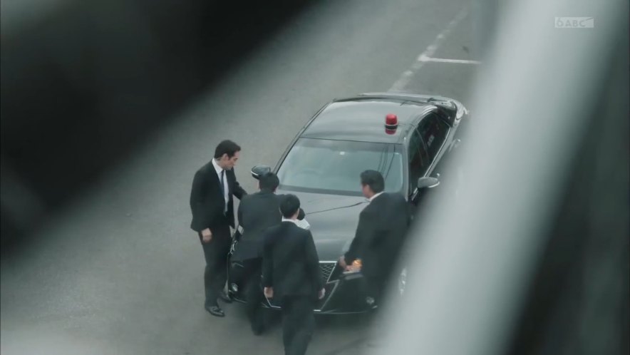 Lexus LS [XF50]