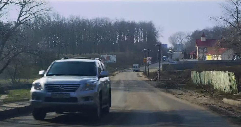 Lexus LX [J200]