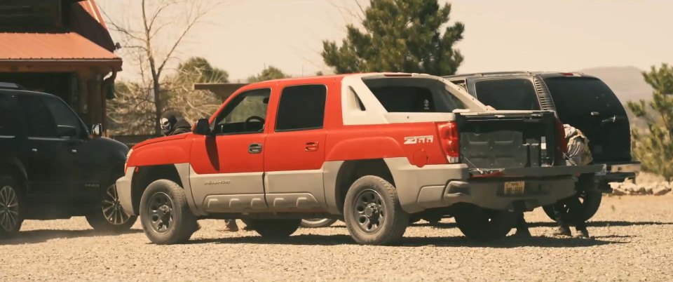 2002 Chevrolet Avalanche Z66 [GMT805]