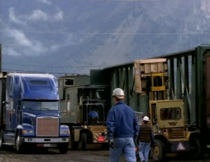 1993 Freightliner FLD 120