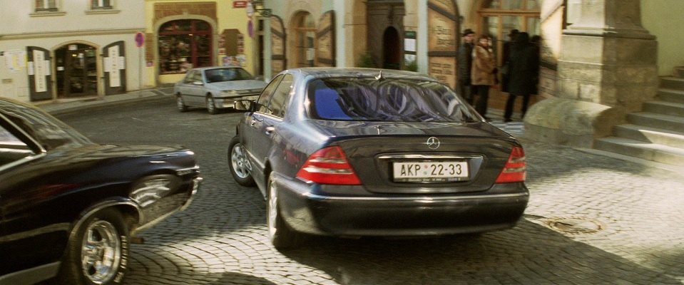 2000 Mercedes-Benz S 430 [W220]