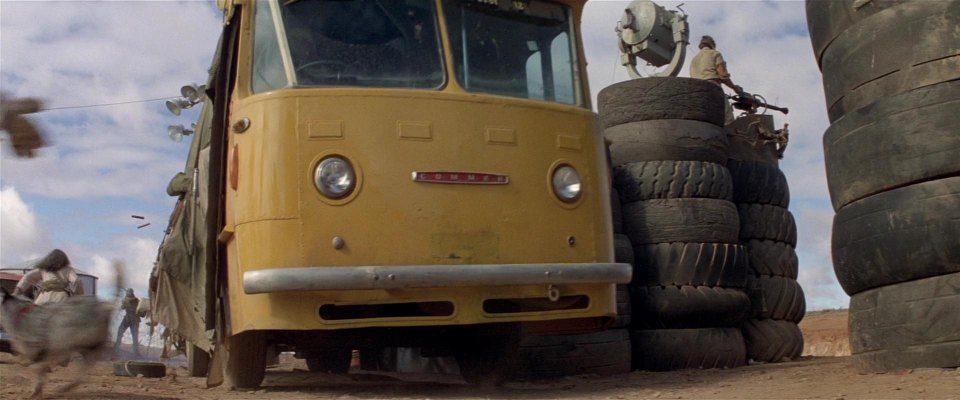 Commer Avenger H510 CMV Body