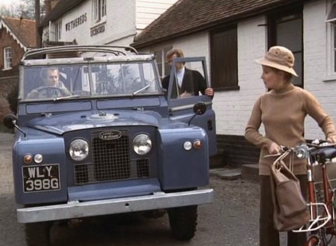 1969 Land-Rover 88'' Series IIa