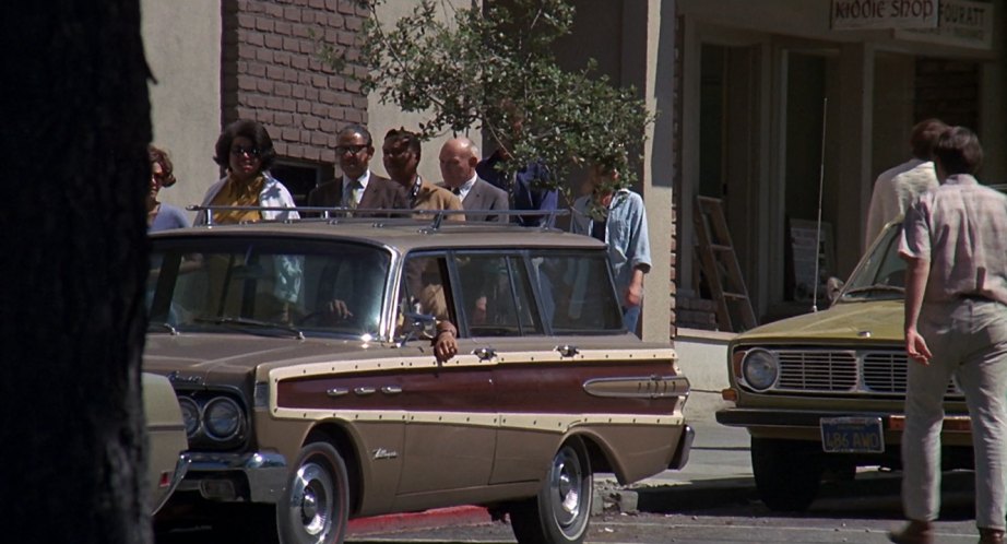 1964 Mercury Comet Villager 4-door Station Wagon [71C]