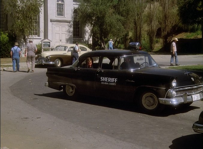 1955 Ford Mainline Fordor Sedan