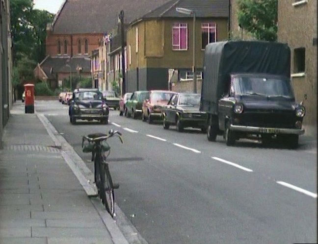 1971 Ford Transit with high fabric top MkI