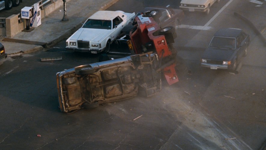 1977 Lincoln Continental Mark V [89-65D]