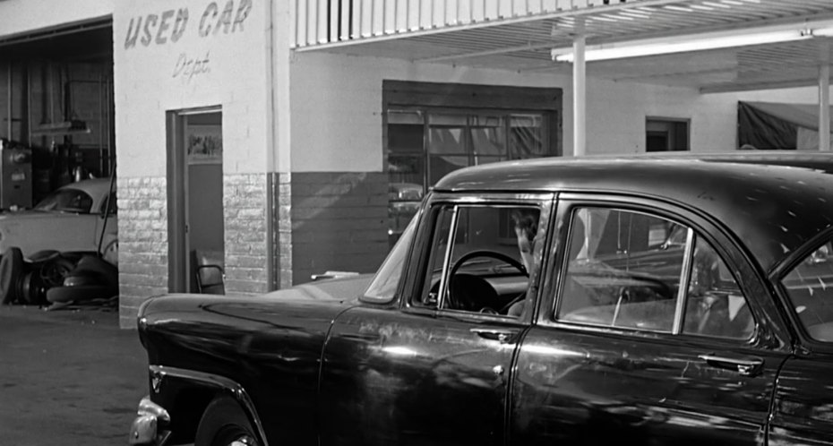 1956 Ford Mainline Fordor Sedan [73A]