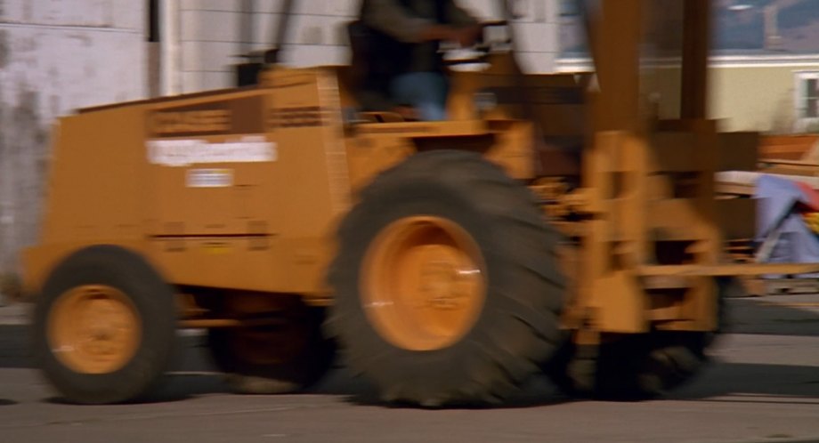 Case 585 E Construction King