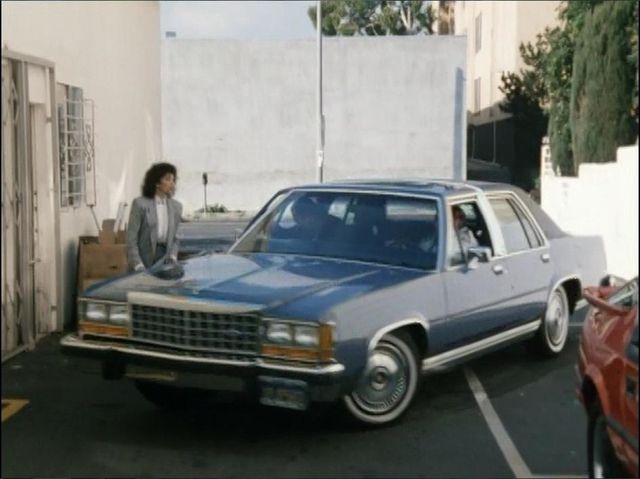 1986 Ford LTD Crown Victoria