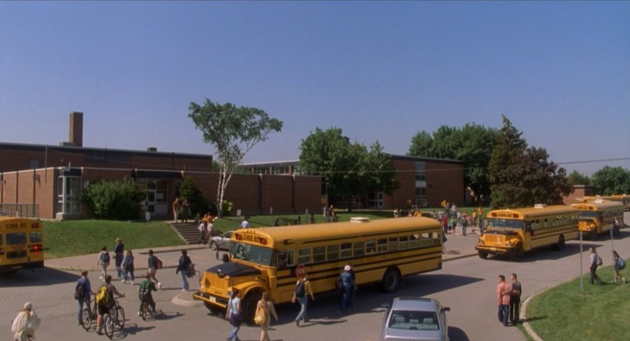 1994 International 3000-Series Blue Bird Conventional