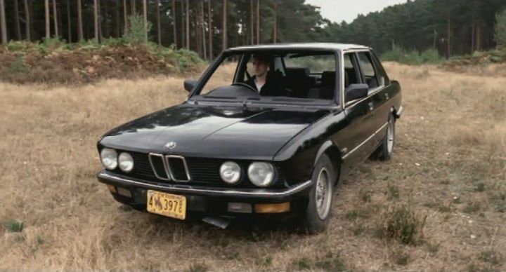1987 BMW 520i Lux [E28]
