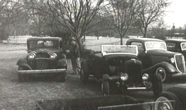 1932 Ford Model B Modified lights