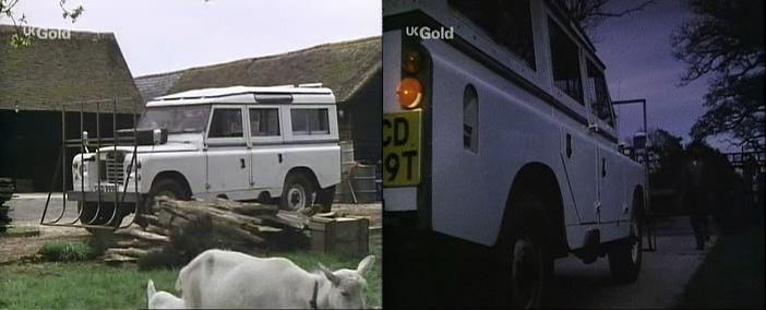 1968 Land-Rover 109'' Series IIa Station Wagon