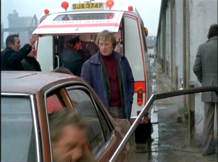 1976 Ford Transit Ambulance 3.0 V6 Lomas MkI