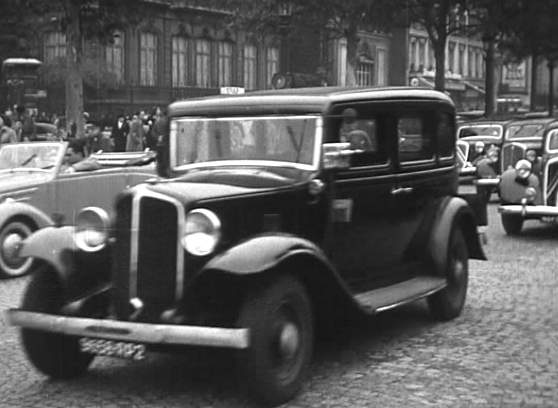 1933 Renault Primaquatre Conduite Intérieure 6 Glaces Série 2 [Type KZ10]