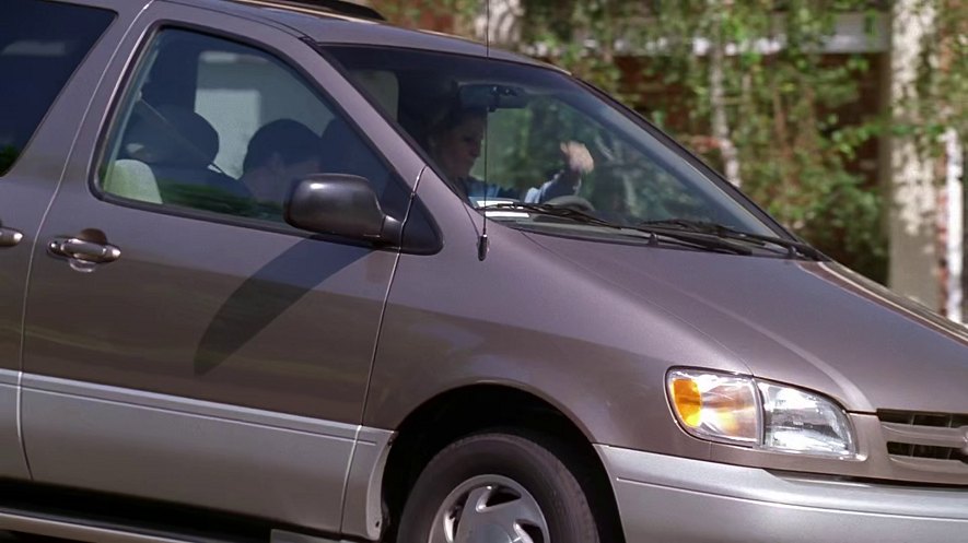 1998 Toyota Sienna XLE [MCL10]