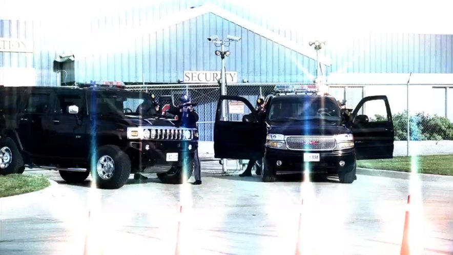 2004 Hummer H2 [GMT820]