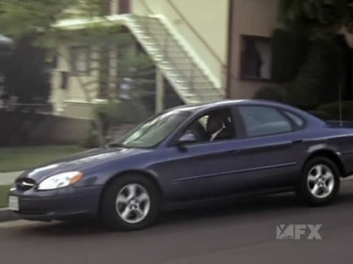 2002 Ford Taurus [D186]
