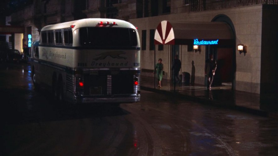 GMC PD 4501 Scenicruiser