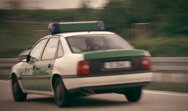 1989 Opel Vectra [A]